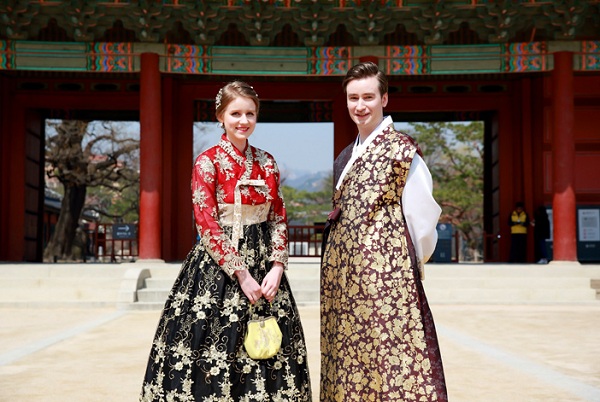 Hanbok hàn quốc trong cuộc sống hiện đại