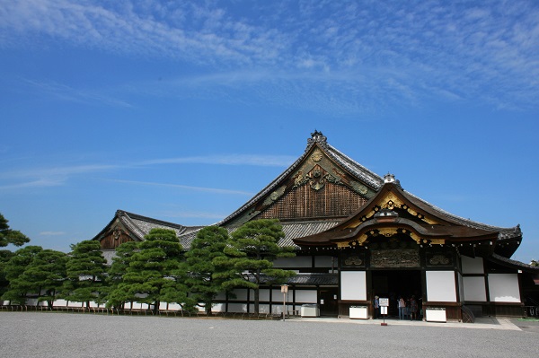 Lâu đài Nijō ở CỐ ĐÔ Kyoto Nhật Bản