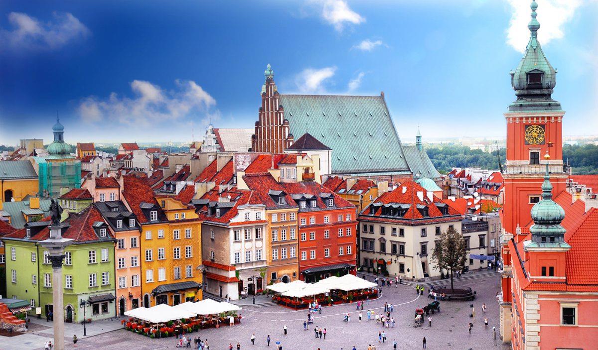 Từ Krakow đến Gdansk, các Phố cổ của Ba Lan đánh dấu trung tâm của các thành phố mà họ gọi là quê hương. Từ đó, những con phố cổ trải dài như