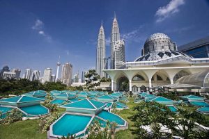 Du khách đến Malaysia không thiếu hoạt động giải trí và nó mang lại nhiều điều thú vị cho mọi người khiến kỳ nghỉ ở đây trở nên vô cùng đáng nhớ.