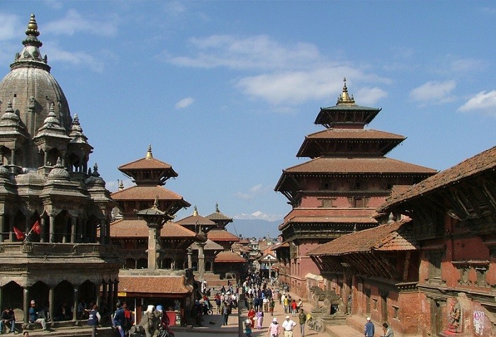 Nepal là quê hương của hơn 35 dân tộc, mỗi dân tộc có ngôn ngữ, tín ngưỡng,